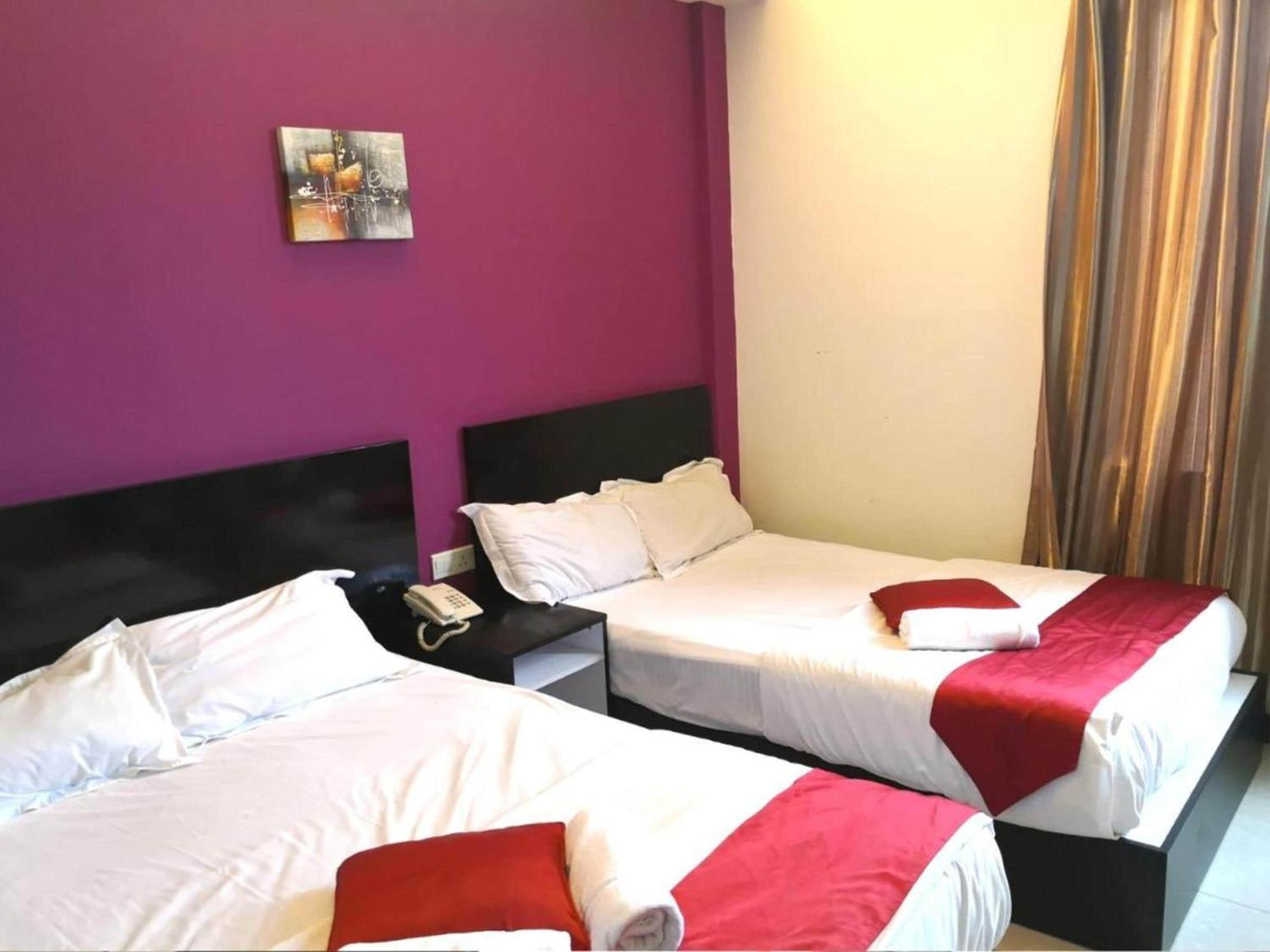Oyo 91087 Hotel Dspark Port クラン エクステリア 写真